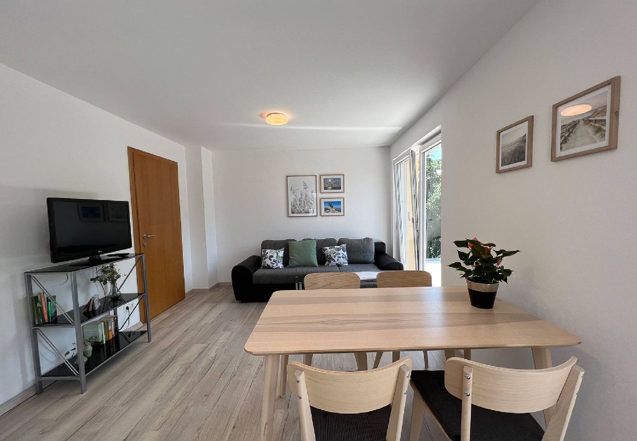 Ferienwohnung in Höchst - Apartment Sunshine